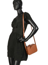 Sac Bandouli�re Balade Cuir Etrier Marron balade EBAL01-vue-porte