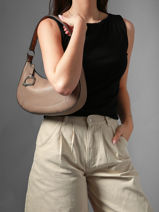 Medium Leather Altesse Shoulder Bag Etrier Beige altesse EALT017M-vue-porte