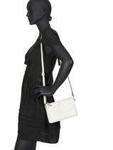Sac Bandoulire Tradition Cuir Etrier Blanc tradition EHER30-vue-porte