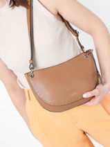 Cross Body Tas M Tradition Leder Etrier Bruin tradition EHER024M-vue-porte