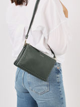 Sac Bandoulire Tradition Cuir Etrier Vert tradition EHER30-vue-porte