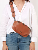Sac Banane Etrier Marron blazer EBLA022M-vue-porte